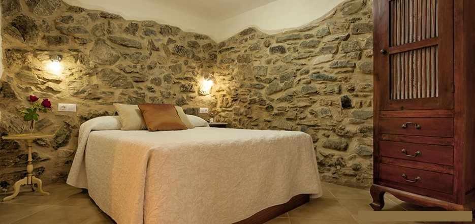 Апартаменты Cal Salut Priorat, Casa Y Apartamento Гратальопс Экстерьер фото
